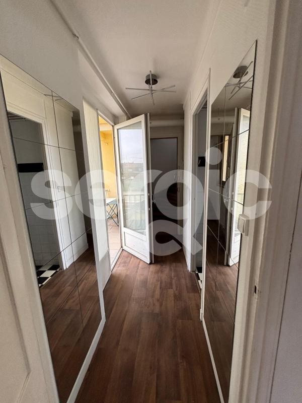 Appartement à louer, 48m², La Madeleine