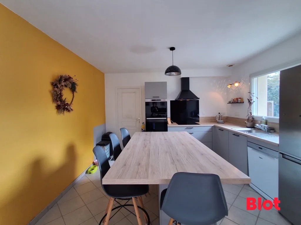 Maison à vendre, 118m², Mesnil-Roc’h