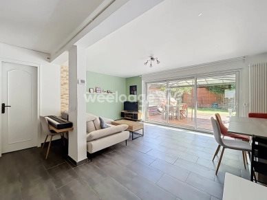 Maison à vendre, 93m², Éragny