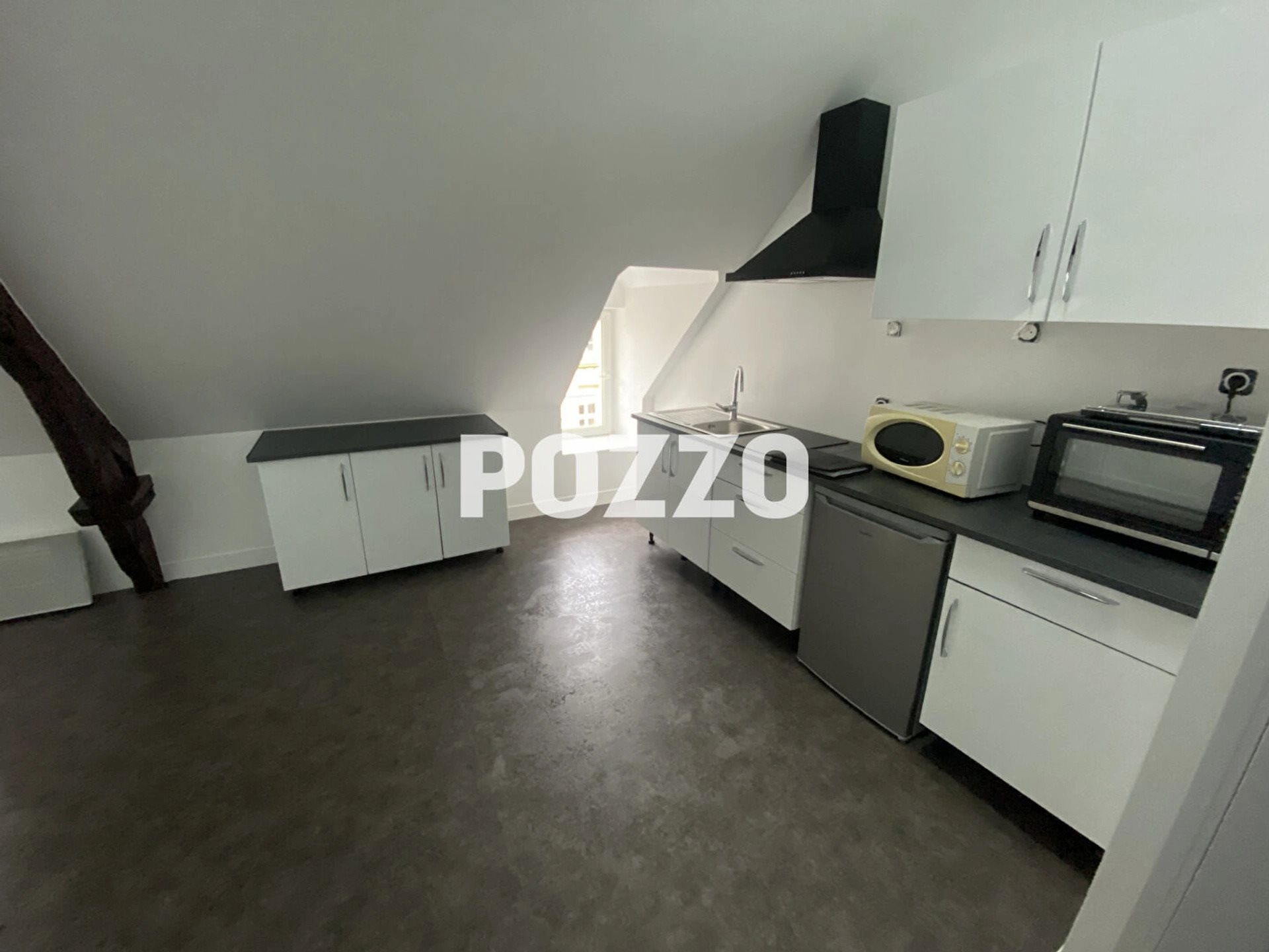 Appartement à louer, 27m², Equeurdreville-Hainneville