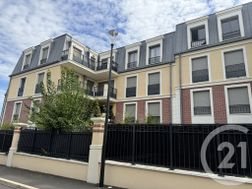 Appartement à louer, 180m², Montfermeil