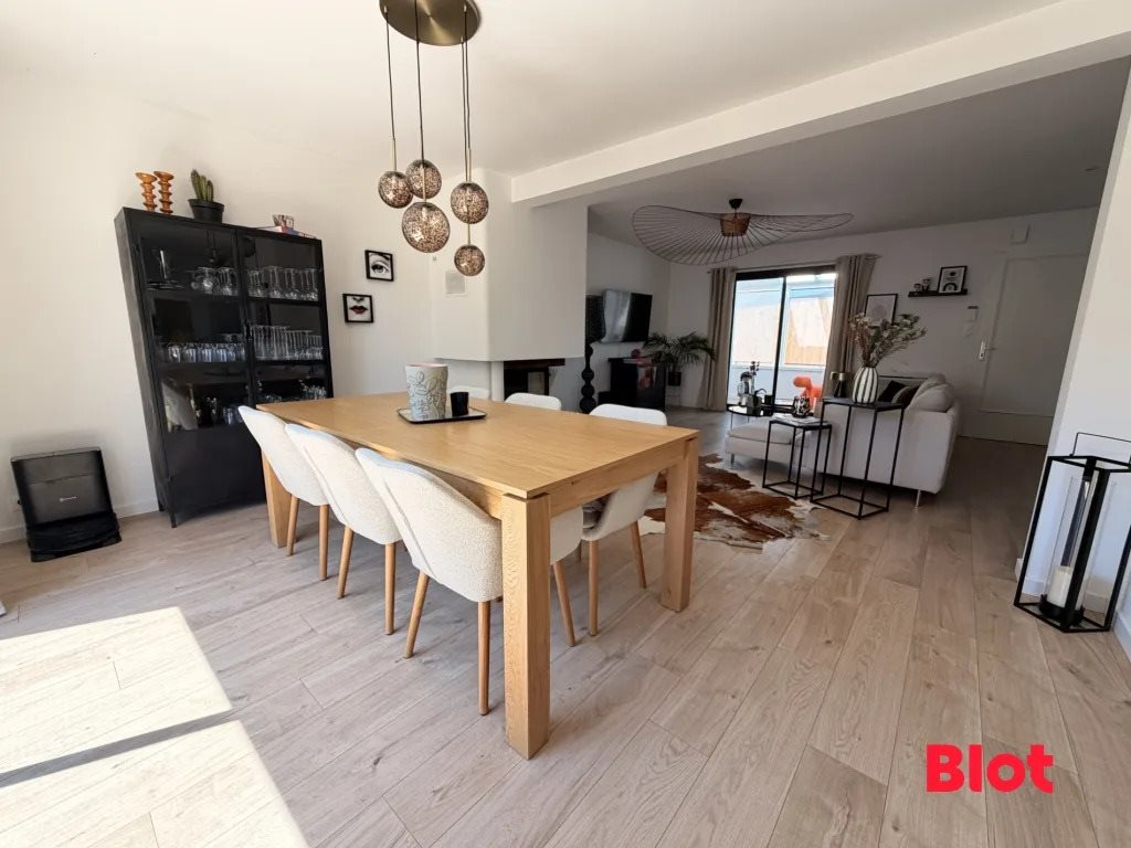 Maison à vendre, 159m², Bréal-sous-Montfort