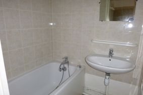 Appartement à louer, 30m², Nîmes