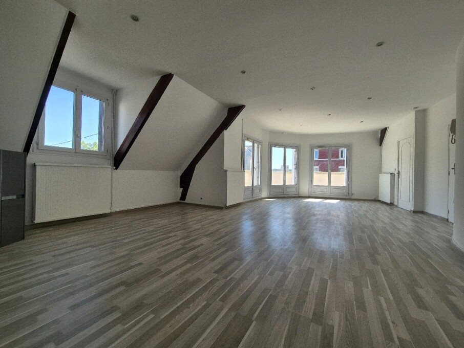 Appartement à louer, 75m², Mantes-la-Jolie