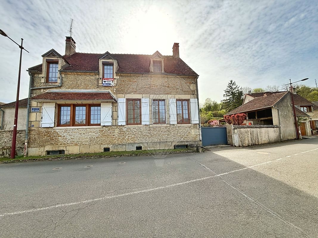 Maison à vendre, 130m², Varzy