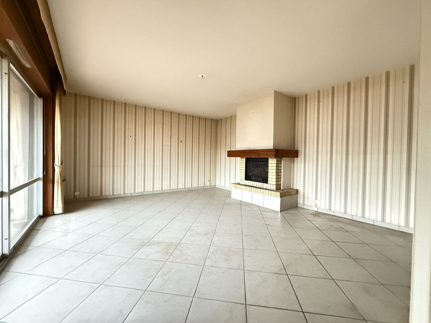 Appartement à vendre, 125m², Lons-le-Saunier