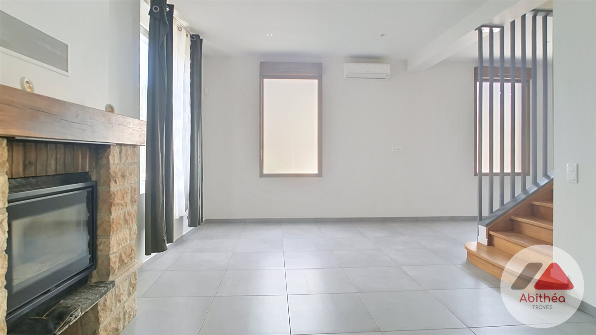 Maison à vendre, 165m², Buchères