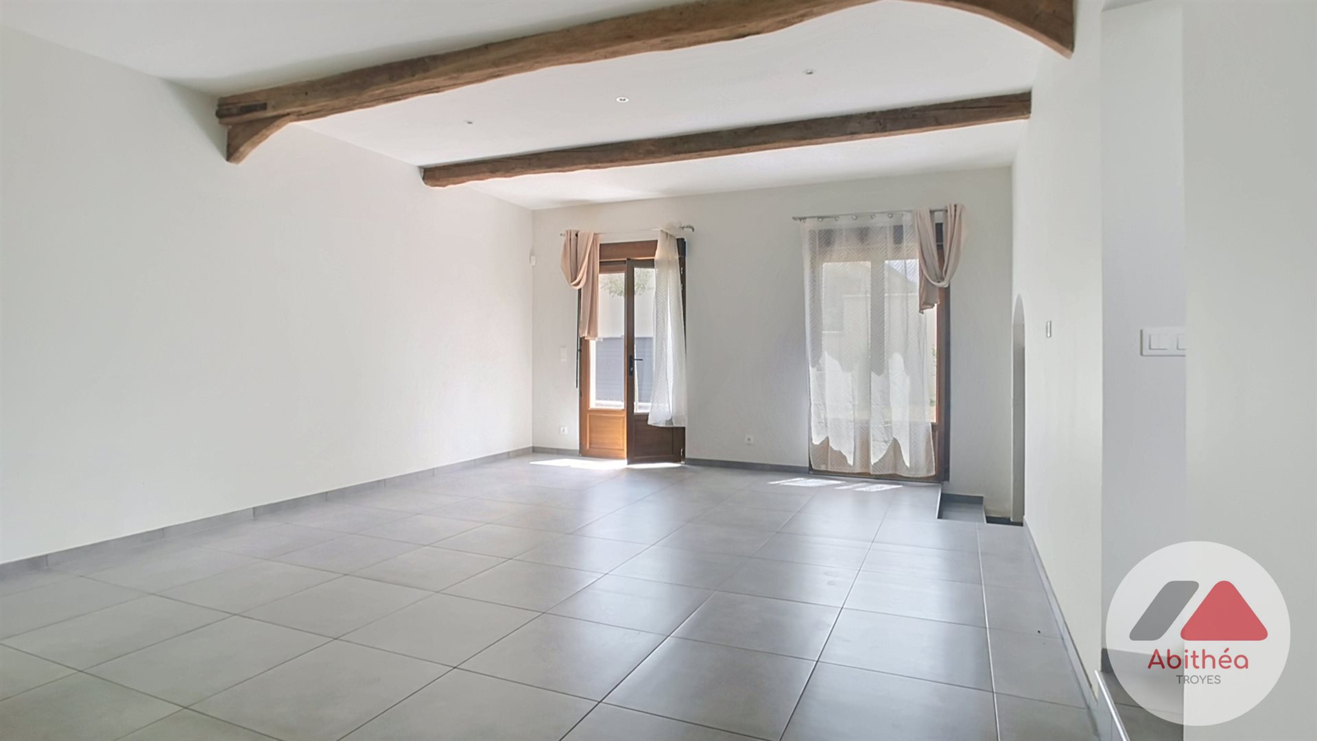 Maison à vendre, 165m², Buchères