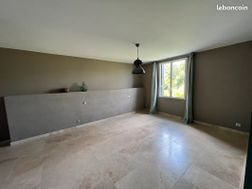 Maison à louer, 275m², Montpellier