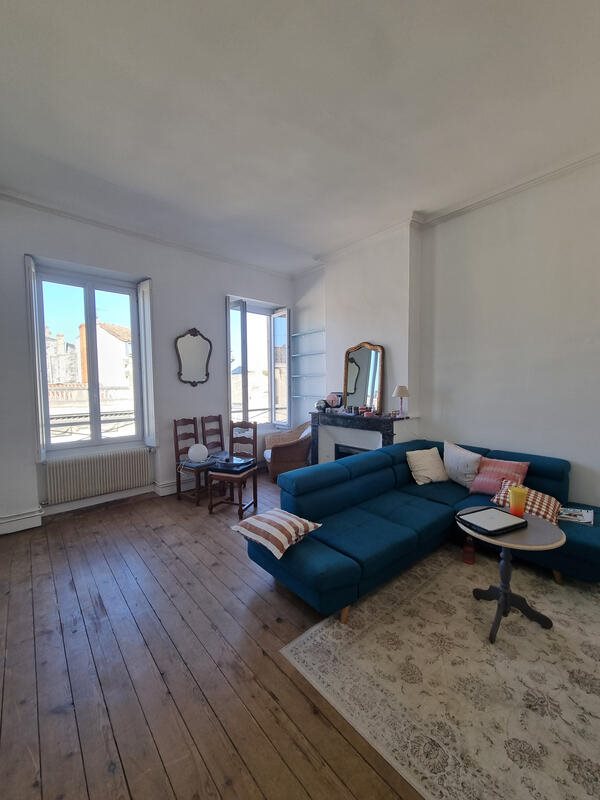 Appartement à louer, 46m², Bordeaux