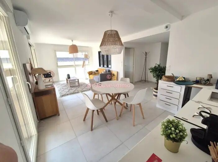 Appartement à vendre, 82m², Saint-Raphaël