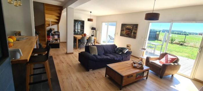 Maison à vendre, 111m², Sainte-Soulle