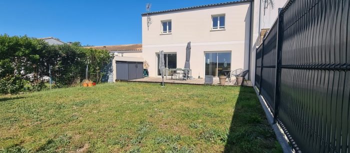 Maison à vendre, 111m², Sainte-Soulle