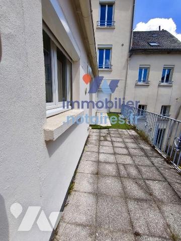 Appartement à louer, 75m², Saint-Chély-d'Apcher