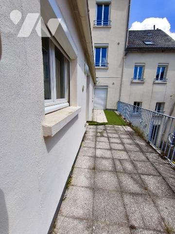 Appartement à louer, 75m², Saint-Chély-d'Apcher