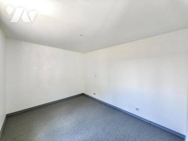 Appartement à louer, 75m², Saint-Chély-d'Apcher