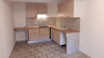 Maison à louer, 77m², Visan