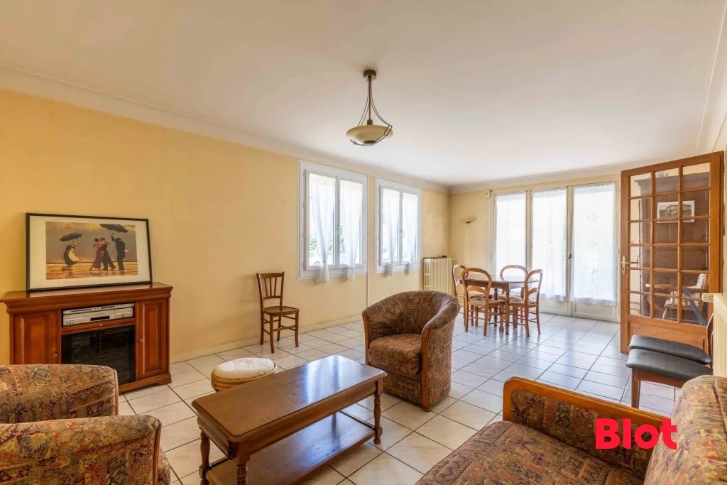 Maison à vendre, 125m², Montfort-sur-Meu