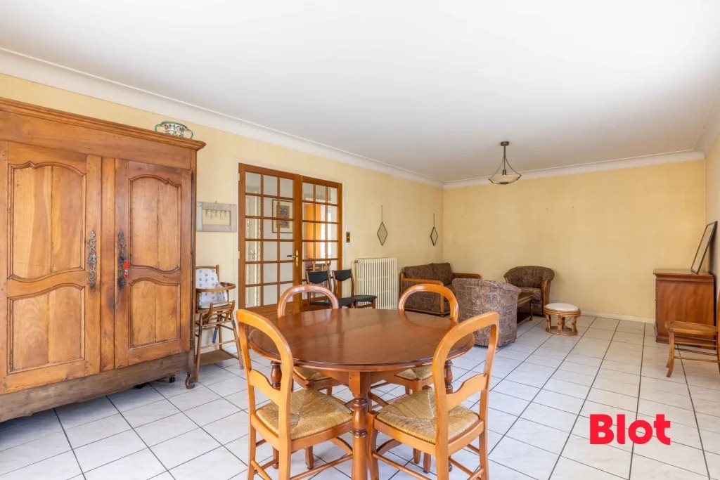 Maison à vendre, 125m², Montfort-sur-Meu