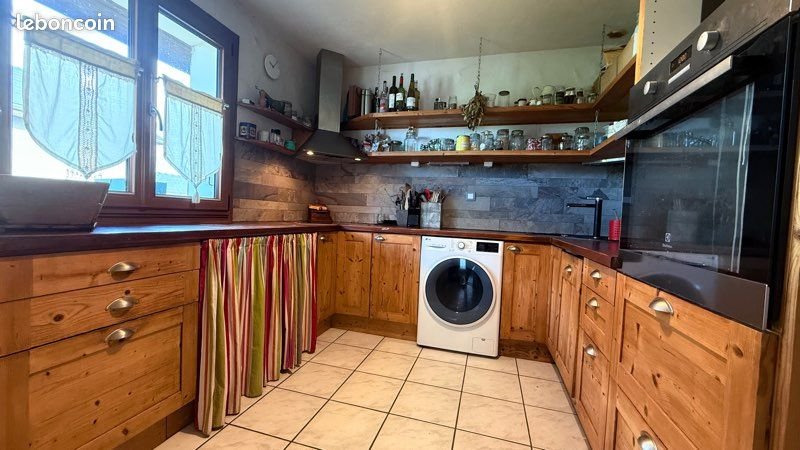 Appartement à louer, 71m², Sainte-Hélène-sur-Isère