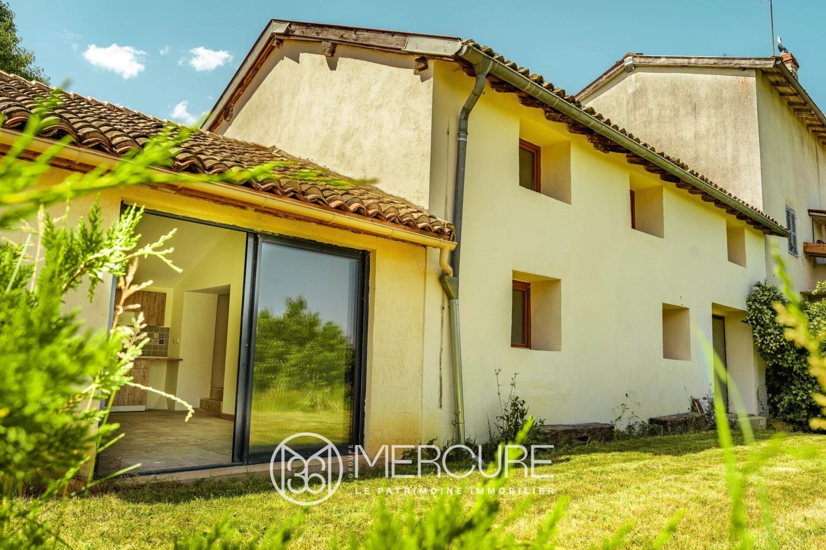 Maison à vendre, 438m², Saint-Amour-Bellevue