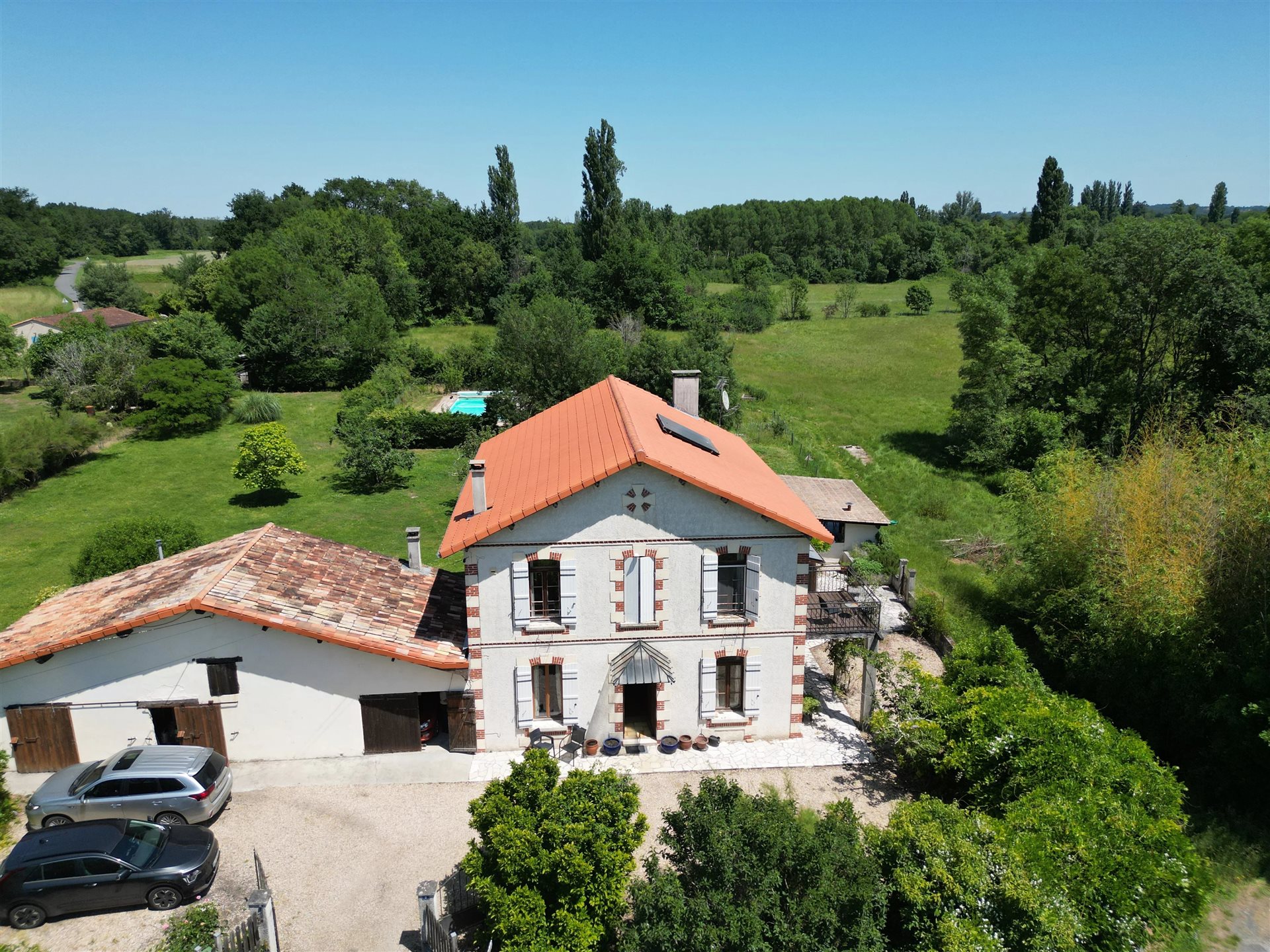 Maison à vendre, 193m², Saint-Aigulin