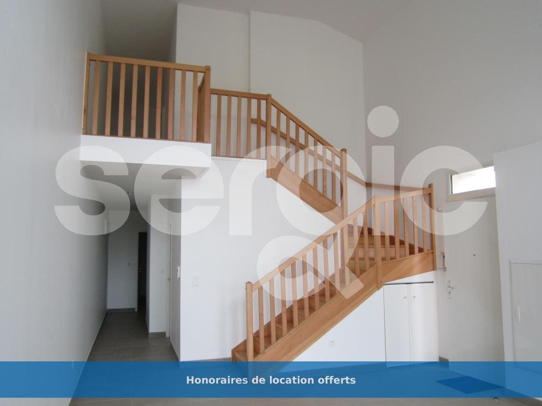 Maison à louer, 122m², Avion
