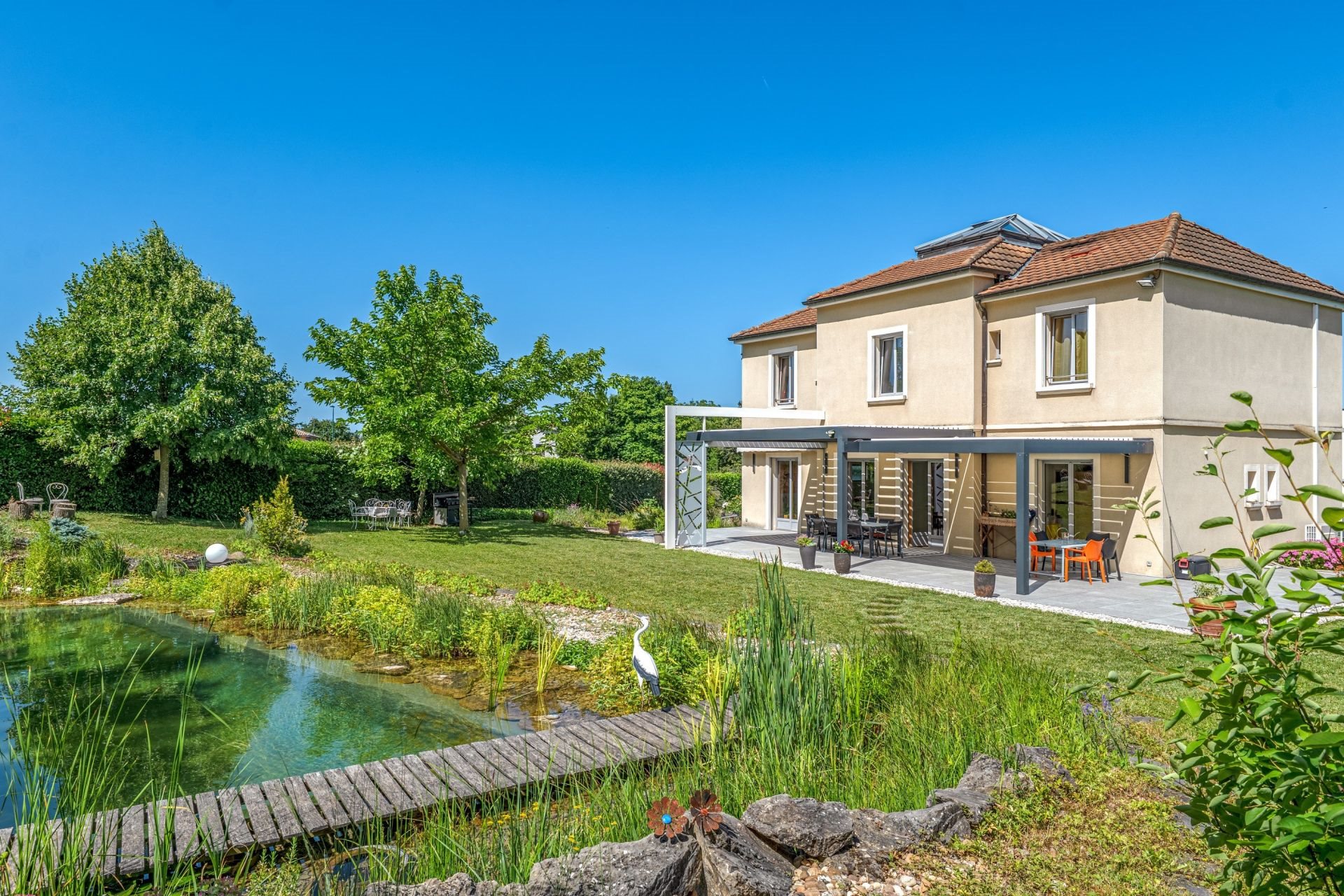 Maison à vendre, 203m², Lissieu
