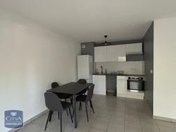 Appartement à louer, 45m², Ville-la-Grand