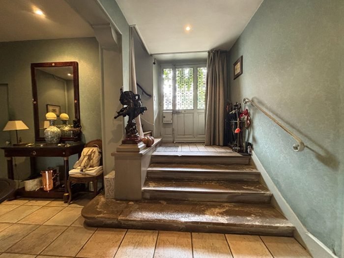 Maison à vendre, 395m², Bourges