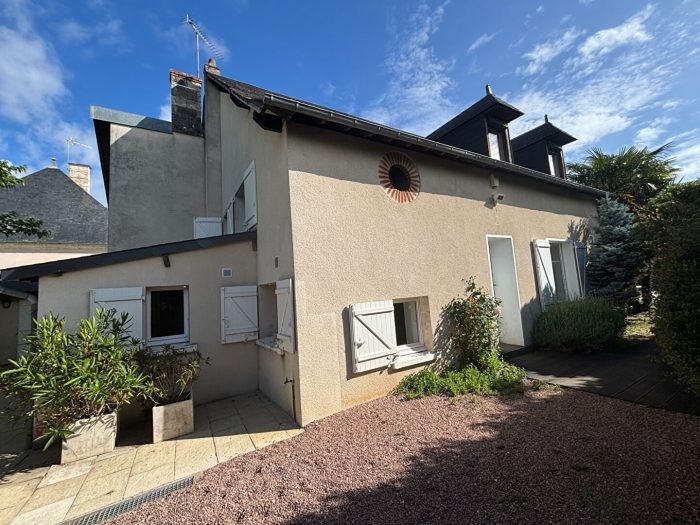Maison à vendre, 305m², Bourges