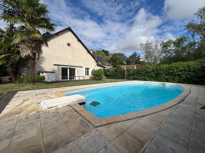 Maison à vendre, 305m², Bourges