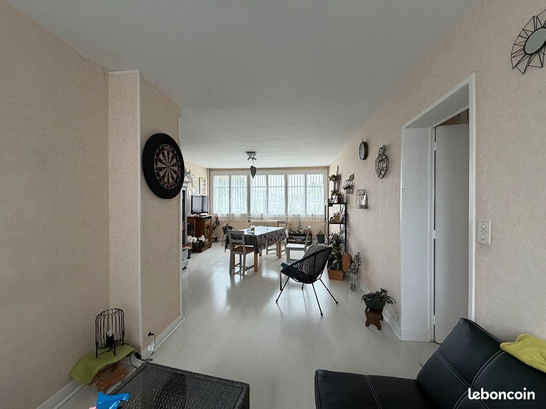 Appartement à louer, 77m², Châteauroux