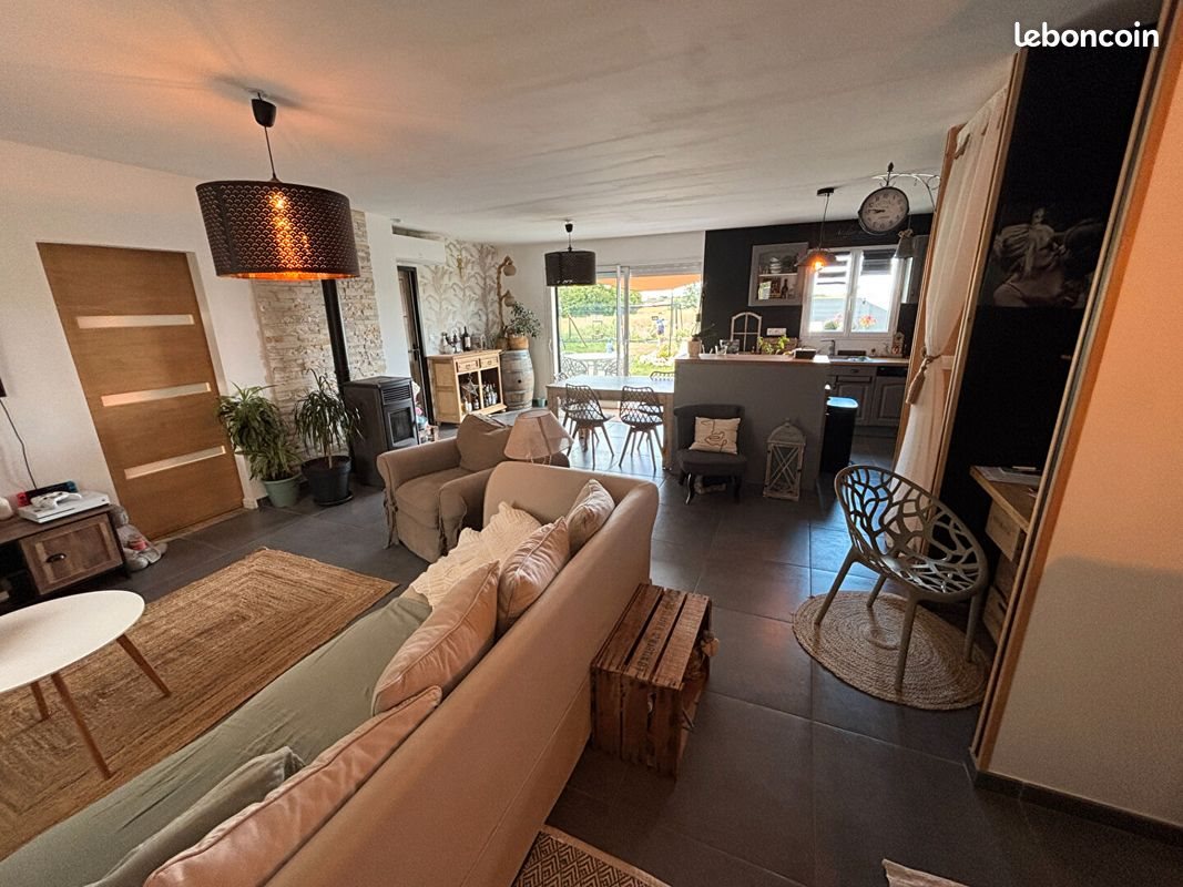 Maison à vendre, 108m², La Chapelle-Saint-Ursin