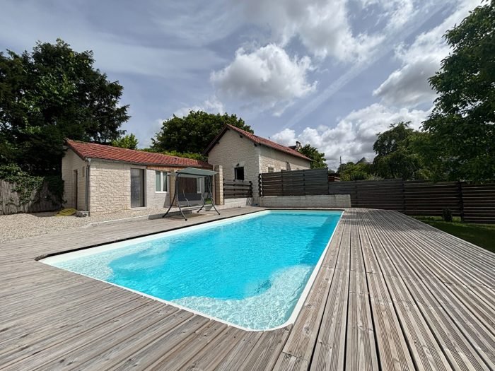 Maison à vendre, 270m², Bourges