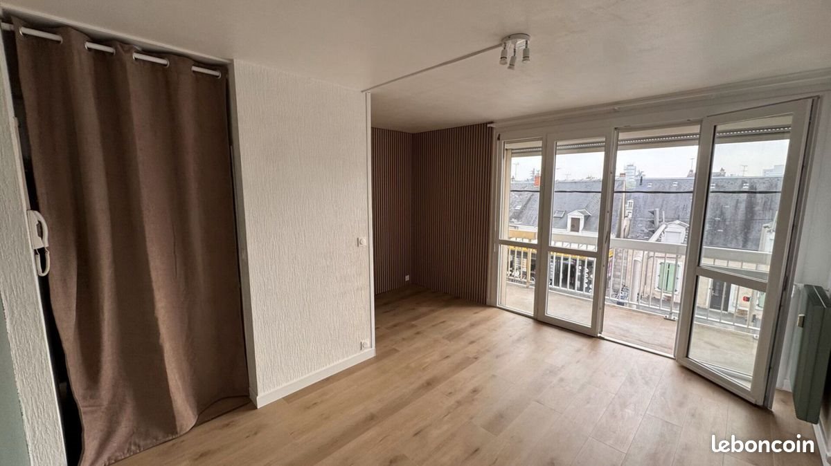 Appartement à louer, 28m², Châteauroux