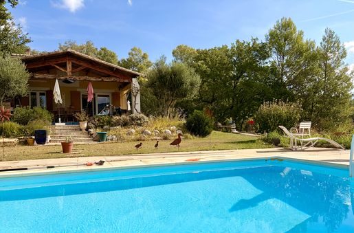Maison 5 pièces 120 m² · à Vaison-la-Romaine · 120 m² · 495 000 €