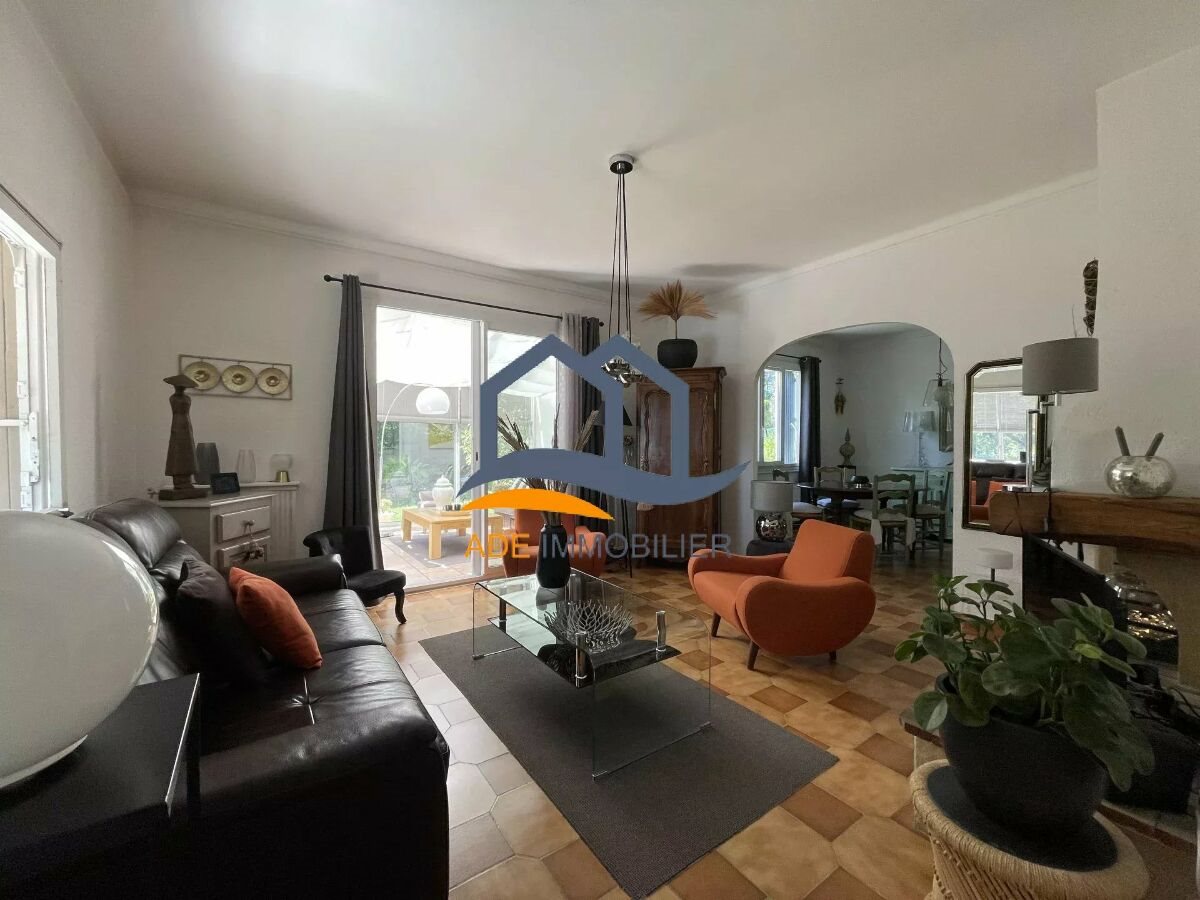 Maison à vendre, 143m², Eguilles
