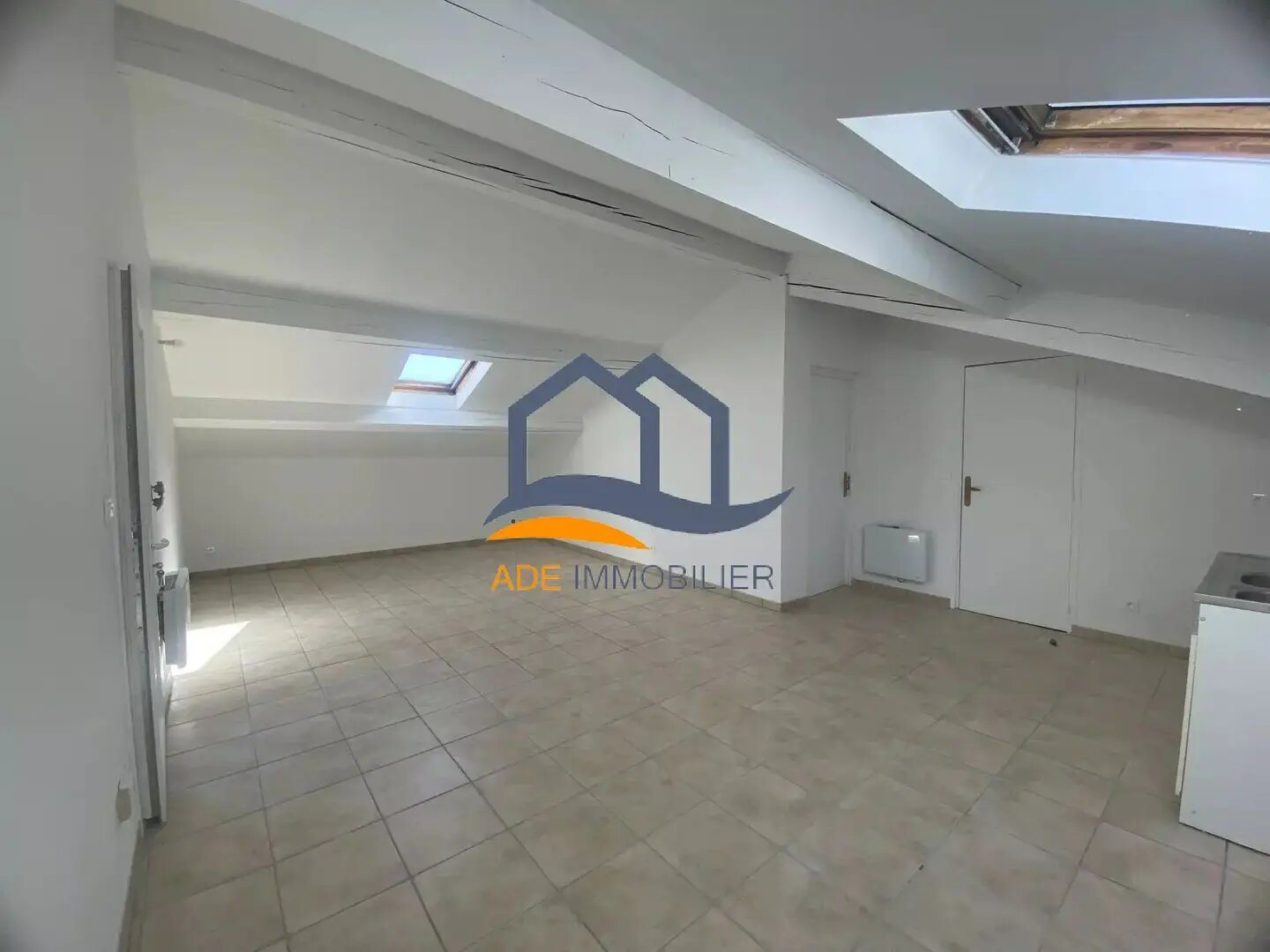Appartement à louer, 41m², Eguilles