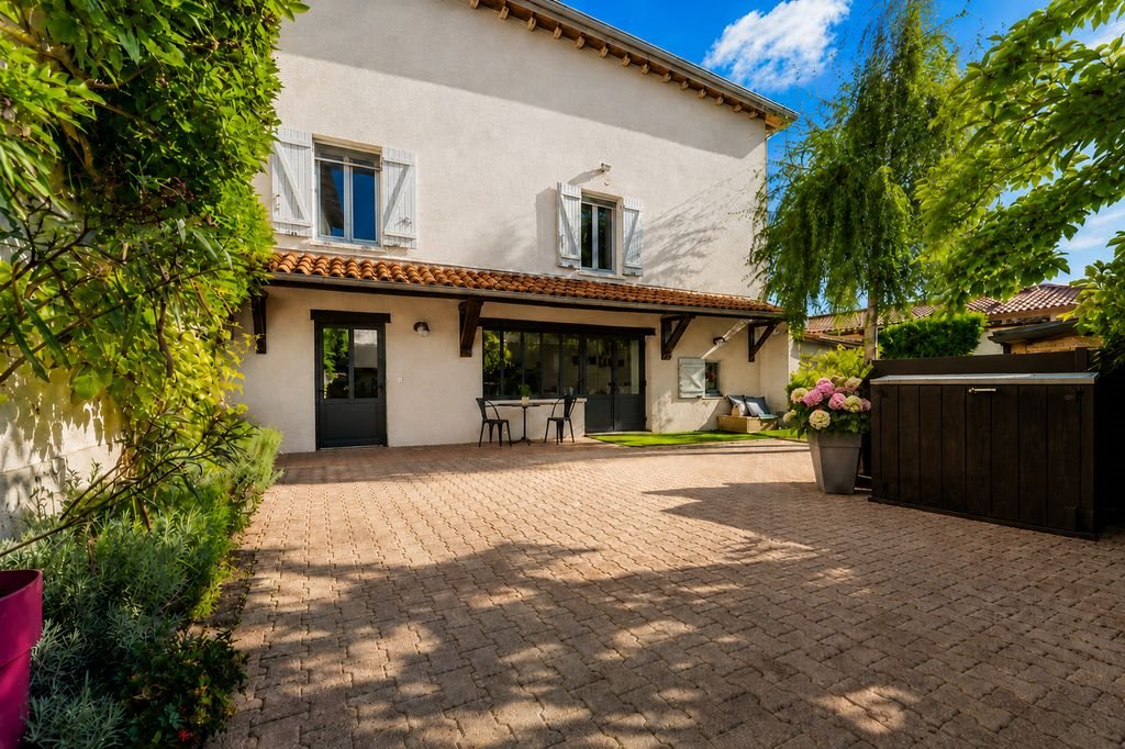 Maison à vendre, 220m², Saint-Georges-de-Reneins