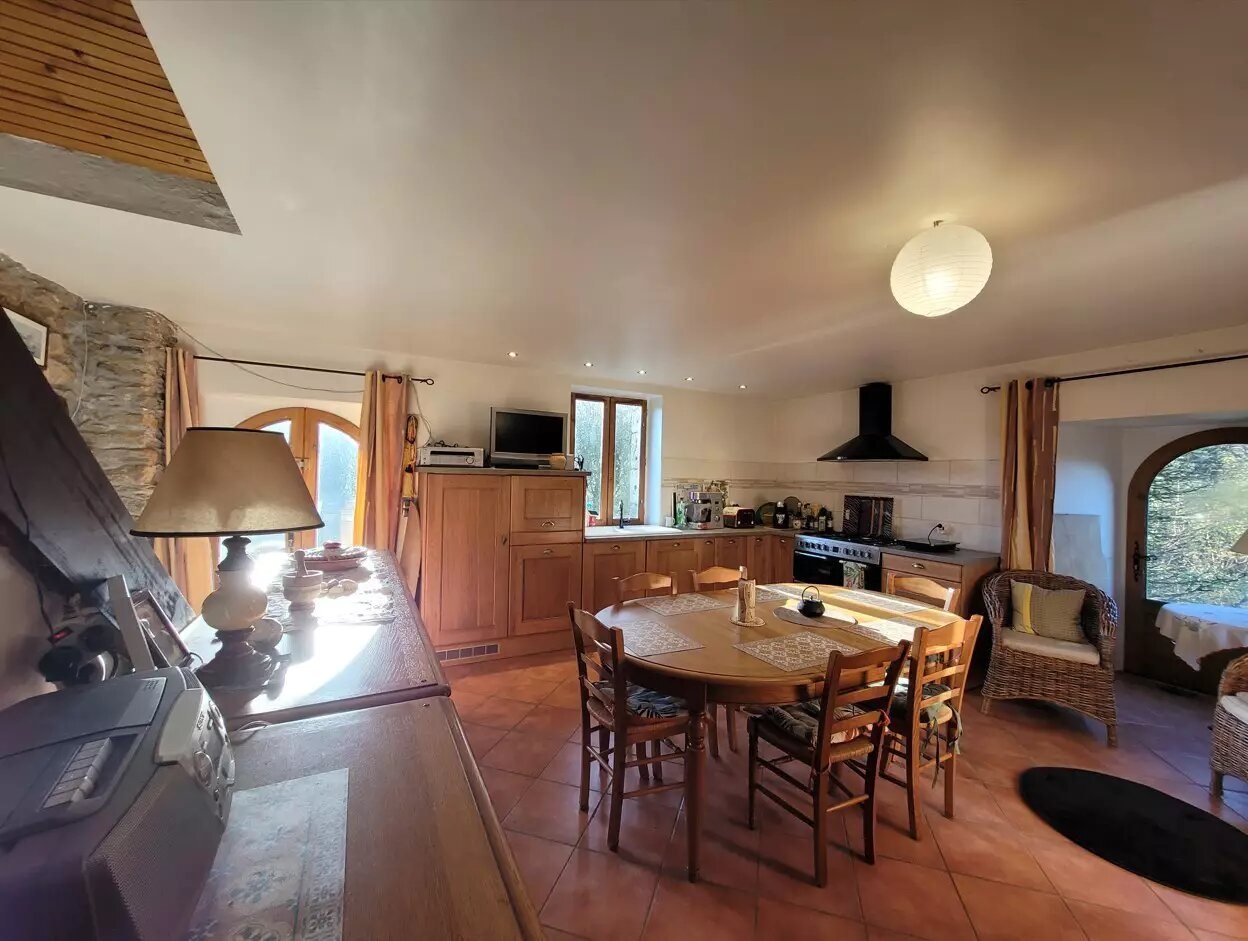 Maison à vendre, 195m², Saint-Martin-des-Prés
