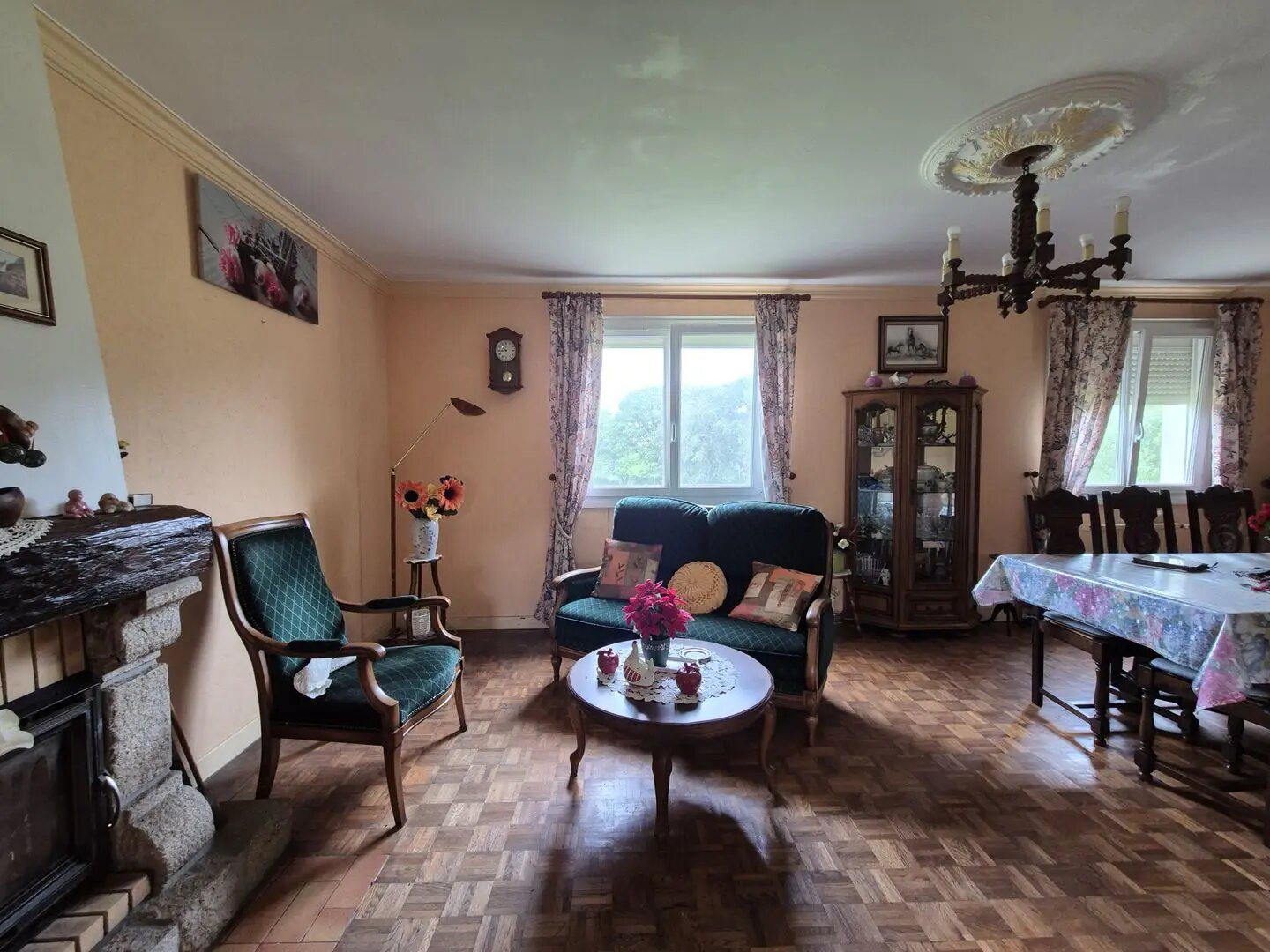 Maison à vendre, 99m², Saint-Gilles-Vieux-Marché