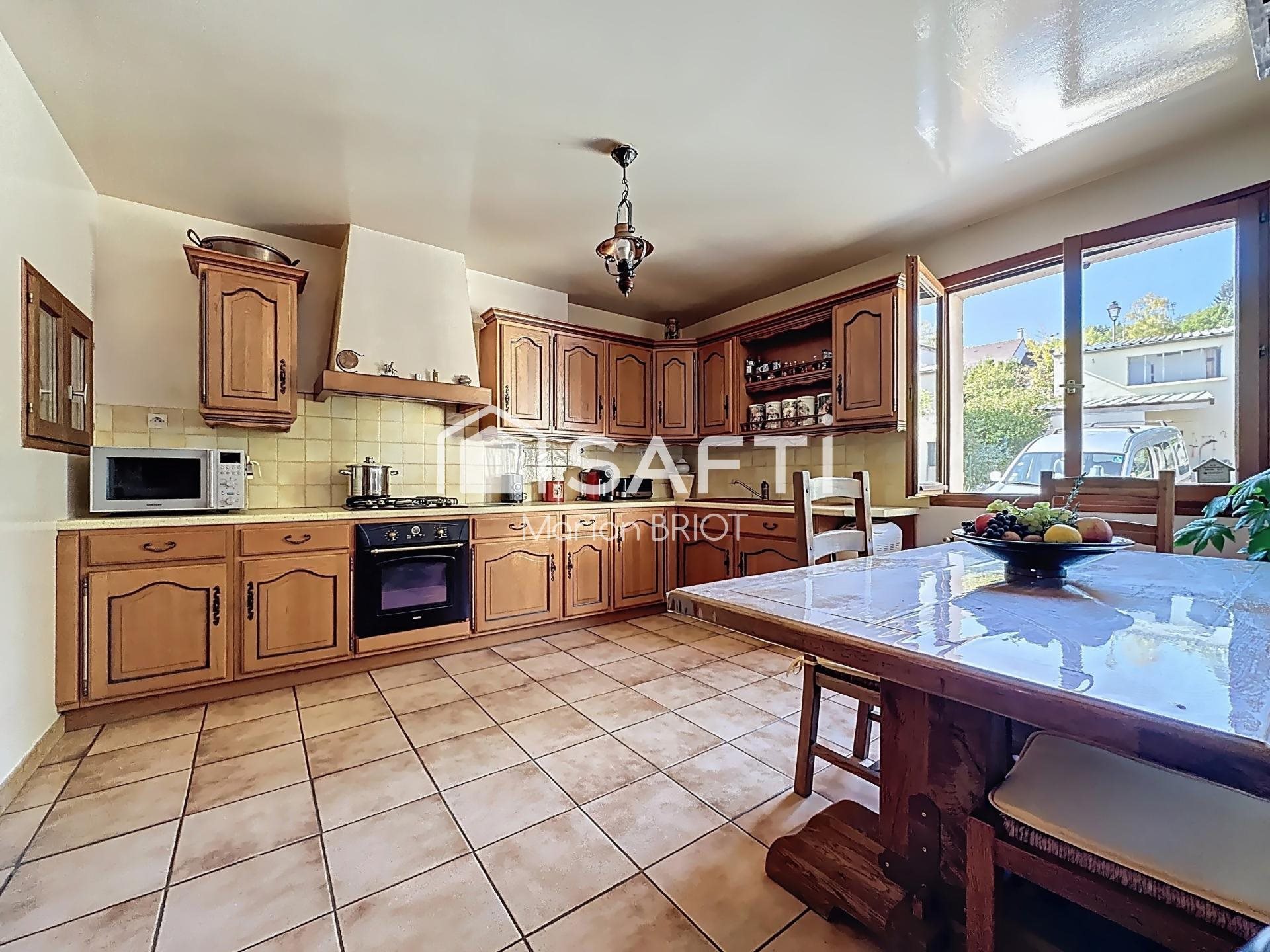 Maison à vendre, 162m², Jouy-le-Moutier