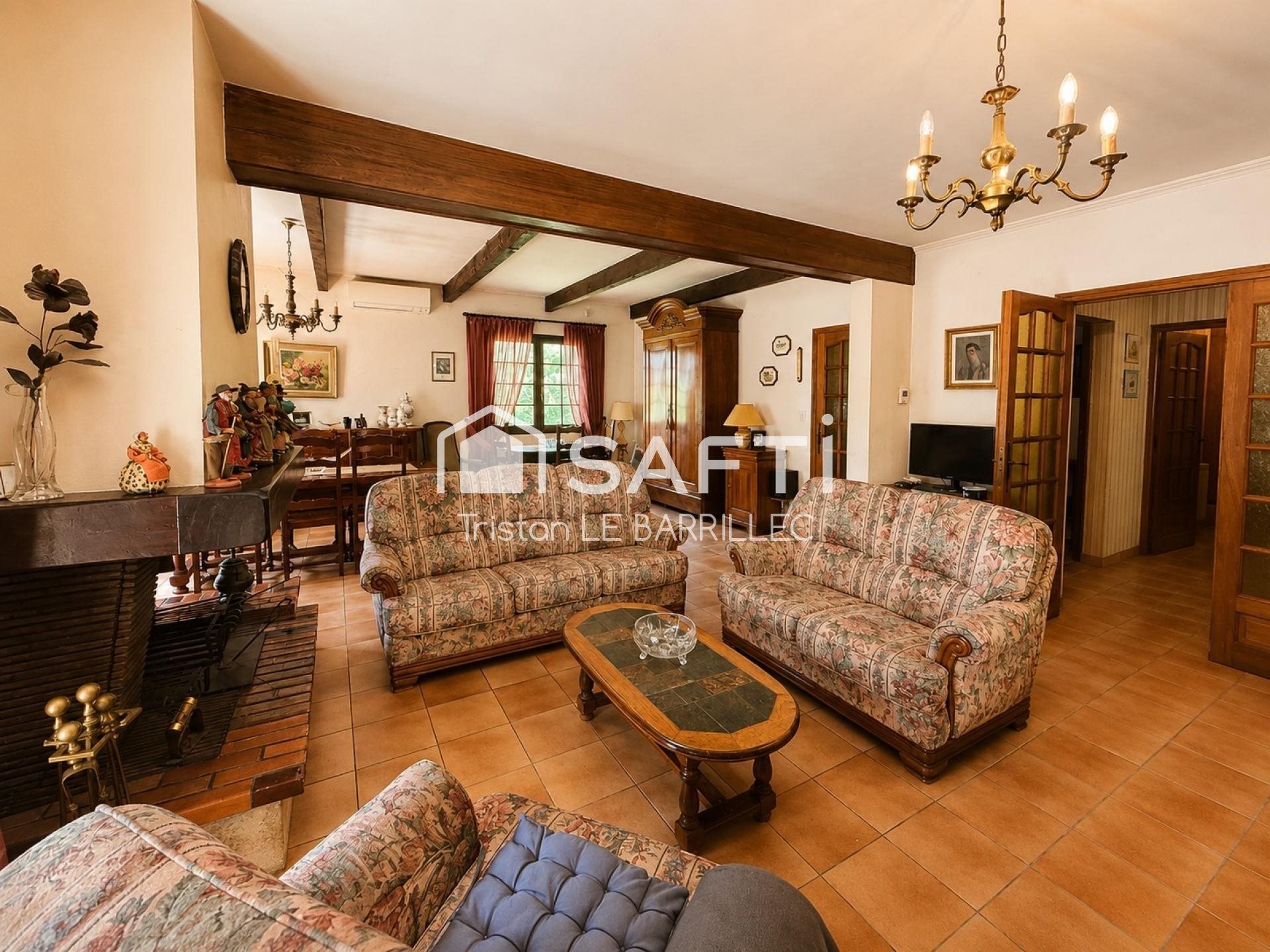Maison à vendre, 135m², Nîmes