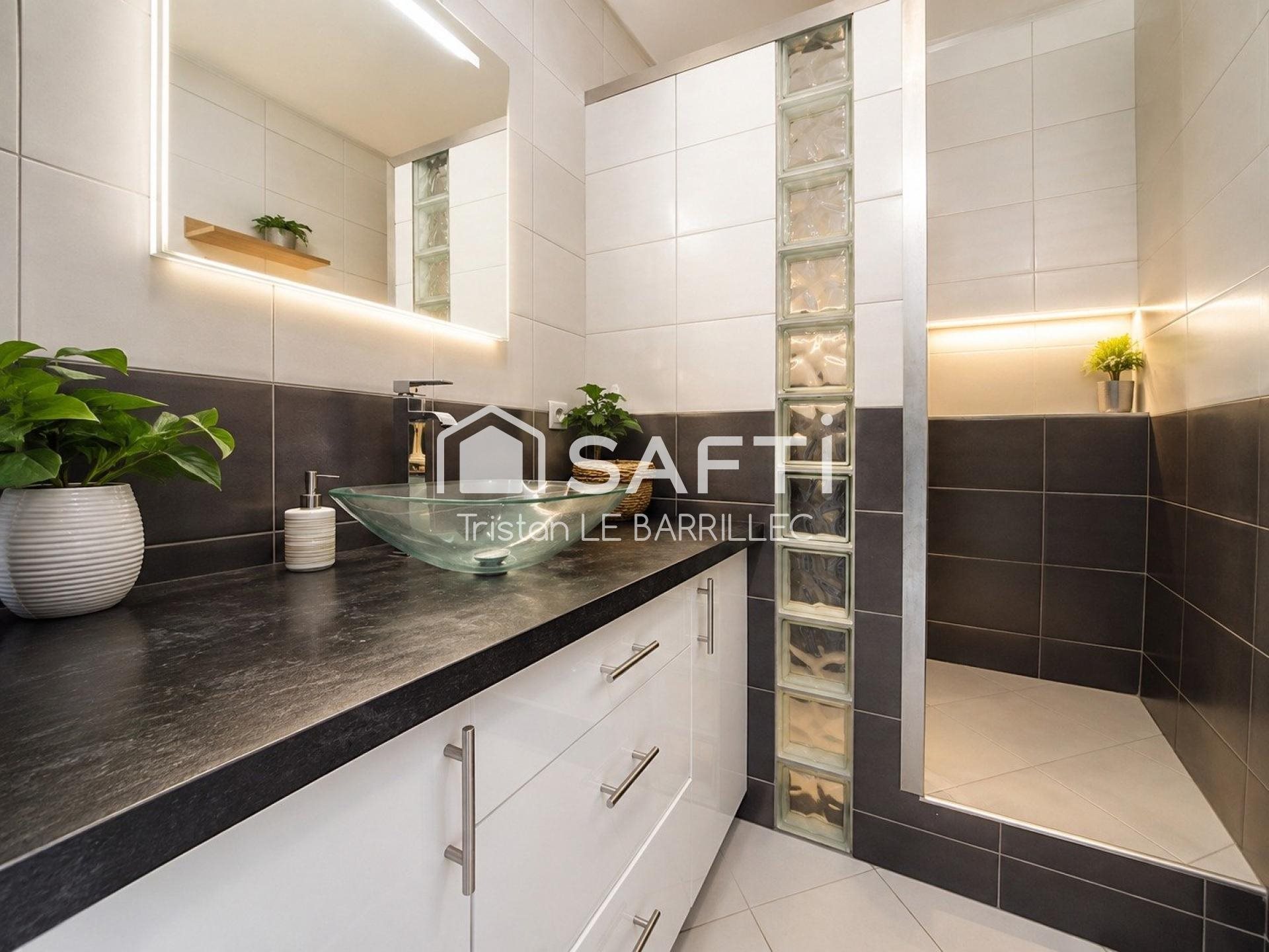 Appartement à vendre, 63m², Nîmes