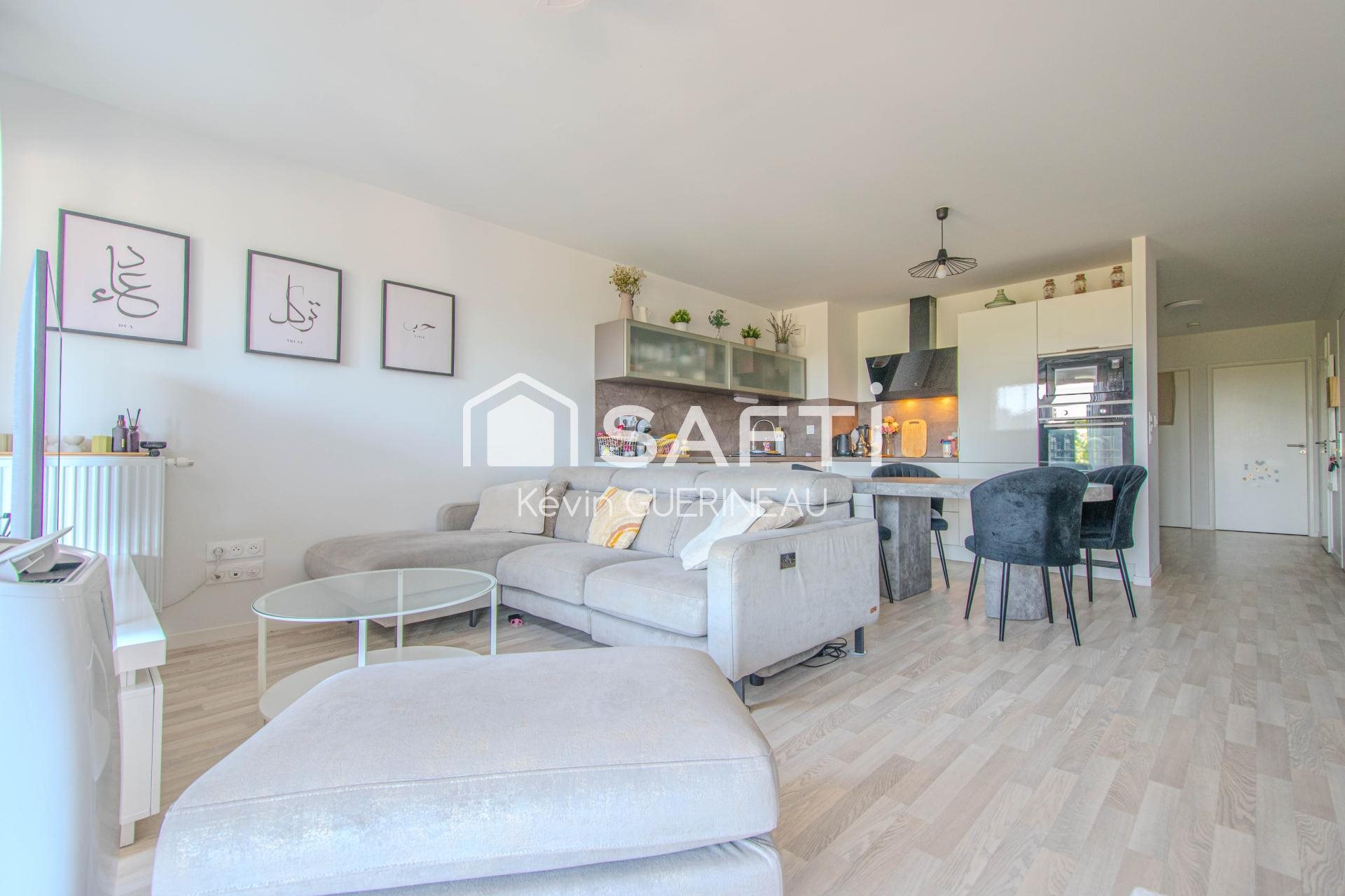 Appartement à vendre, 82m², Floirac