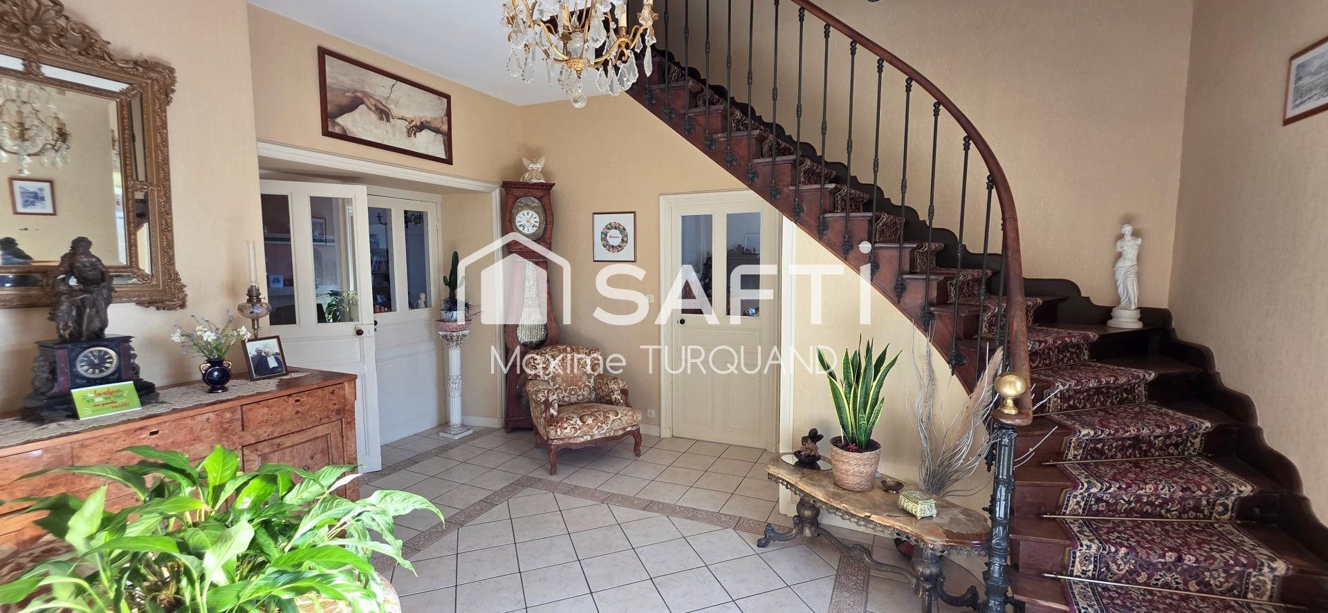 Maison à vendre, 286m², Saint-Pierre-du-Chemin