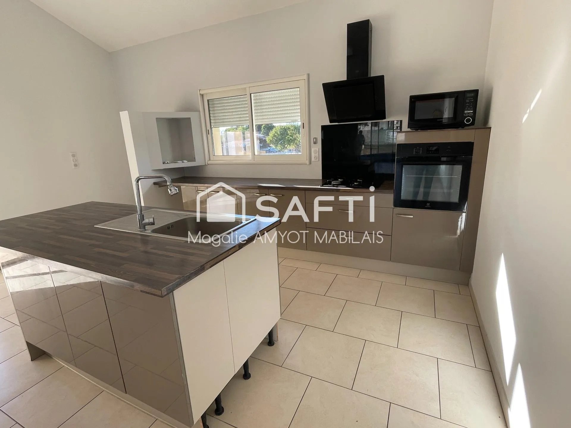 Maison à vendre, 186m², Cierzac