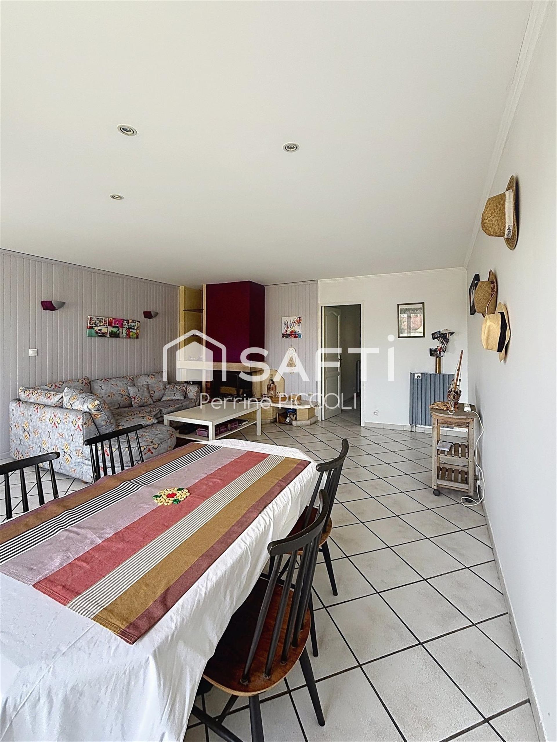 Maison à vendre, 100m², Carbon-Blanc