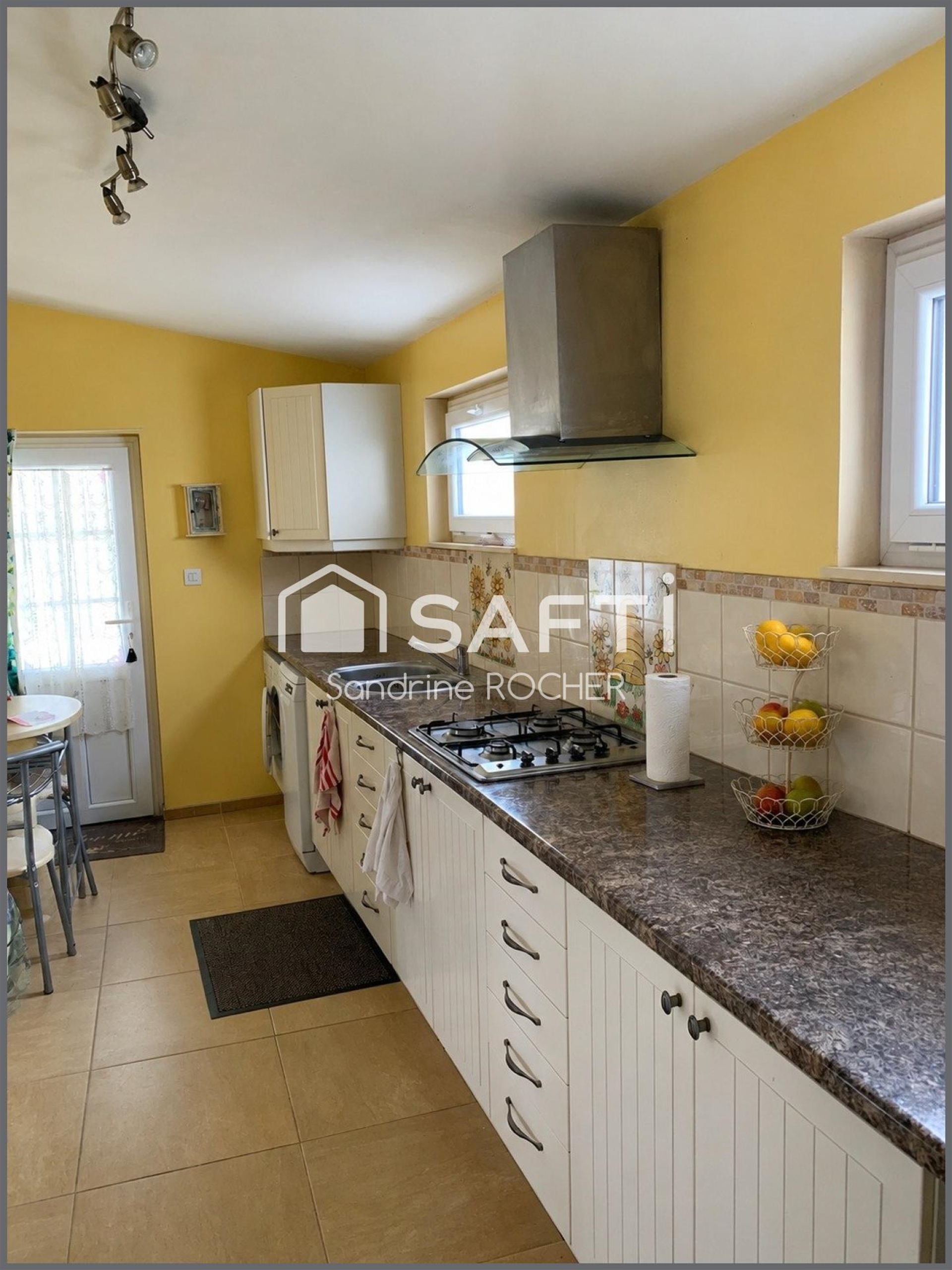 Maison à vendre, 75m², Champagne-et-Fontaine